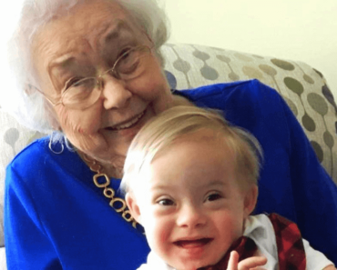 1928 Gerber baby meets with 2018 Gerber baby