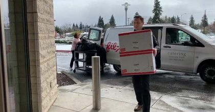 1,000 meals for healthcare workers lets say thanks to Chick-Fil-A