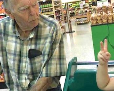 An amazing friendship between a 4-year-old and an elderly man