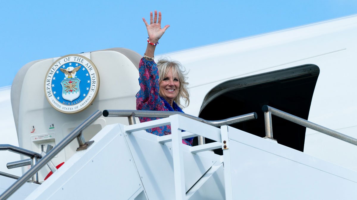 First Lady Jill Biden undergoes medical procedure after stepping on object at Hawaiian beach