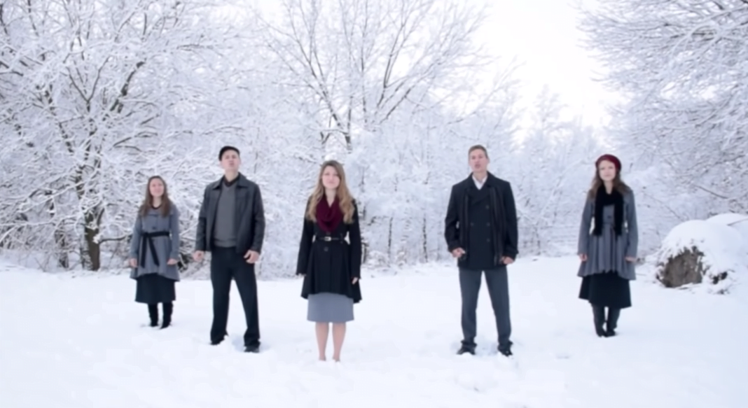 5 Siblings Get Together to Sing a Beautiful Rendition of Christmas Classic