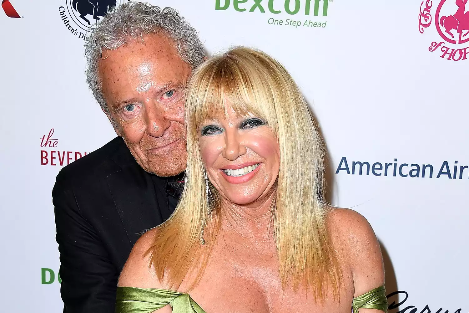 Suzanne Somers, Alan Hamel poses at the 2018 Carousel Of Hope Ball - VVIP Reception at The Beverly Hilton Hotel on October 6, 2018 in Beverly Hills, California