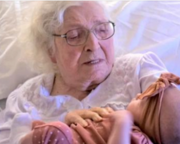 98-year-old Kentucky woman with over 230 great-great-grandchildren embraces her great-great-great-grandchild for the first time in amazing photo with 6 generations in it