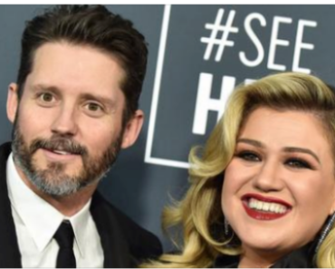 Kelly Clarkson’s ex-husband Brandon Blackstock pocketed millions from singer – now ordered to return it all