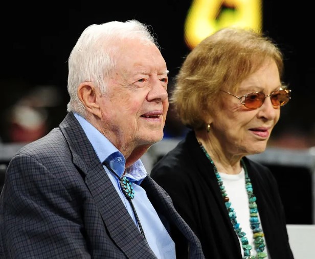 The former president Jimmy Carter lives in a house worth $210,000 and shops at the local Dollar General