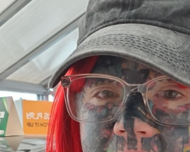 Mom With Over 800 Tattoos Called A Freak – Struggles To Secure Job As Businesses Won’t Hire Her