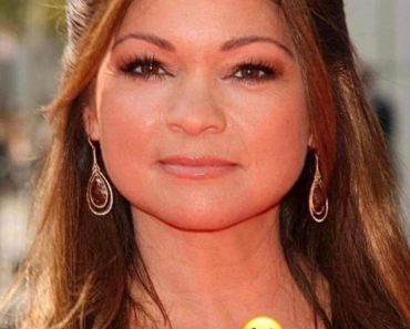 Valerie Bertinelli Openly Discloses Her Experience of Being Criticized for Her Appearance