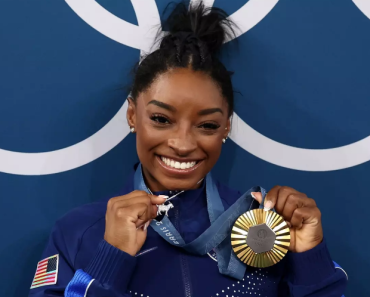 Simone Biles ate separately from other athletes at the Olympics – and some fans hated it