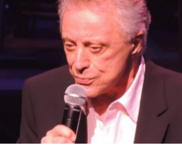 Fans Are Worried About Frankie Valli