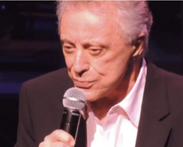 Fans Are Worried About Frankie Valli