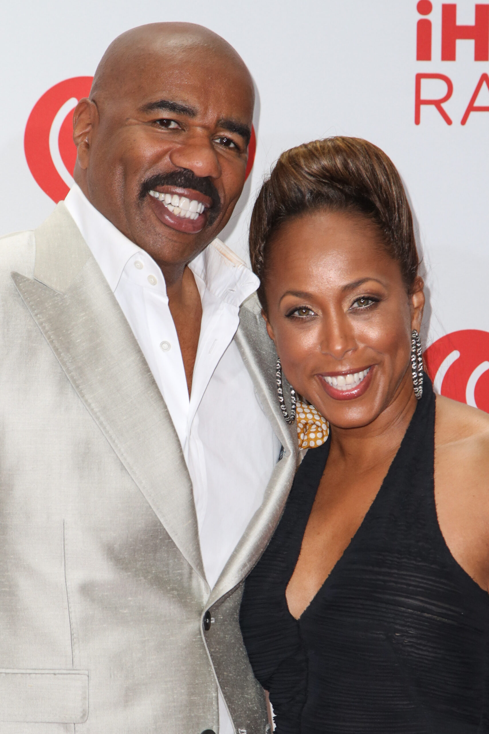 Steve Harvey breaks silence with 7-word statement on cheating rumors – and it confirms what we suspected