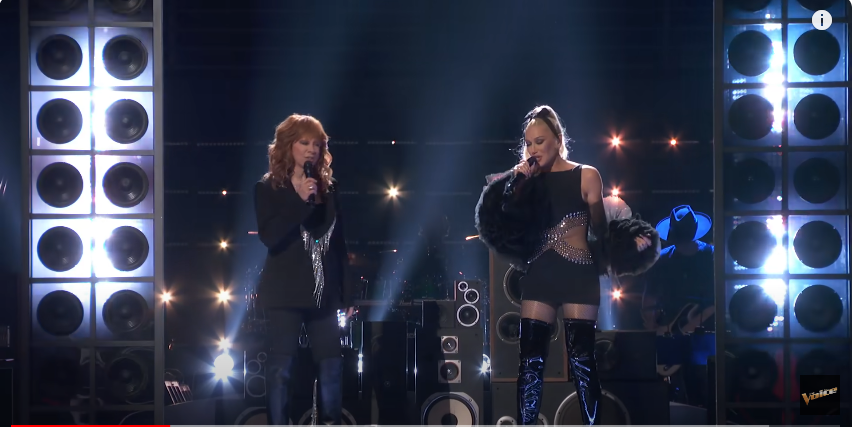 A photo of Reba McEntire and Gwen Stefani performing on "The Voice" taken from a video posted on September 23, 2024 | Source: YouTube/@nbcthevoice