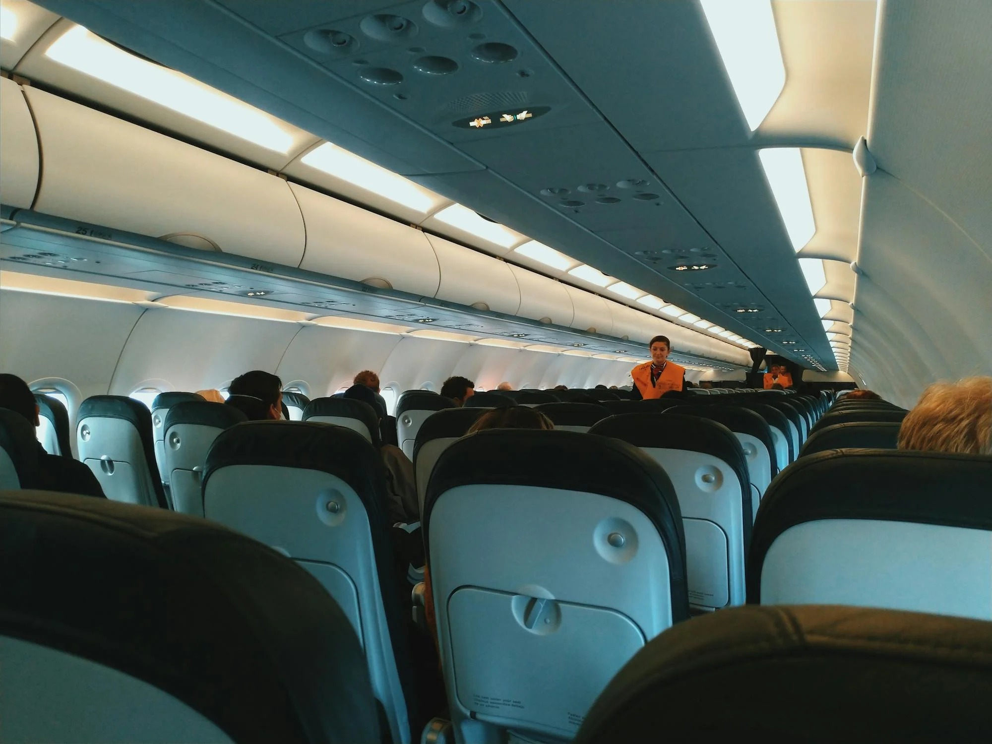 Business Class Passengers Mock Poor Old Lady, at the End of the Flight Pilot Addresses Her – Story of the Day