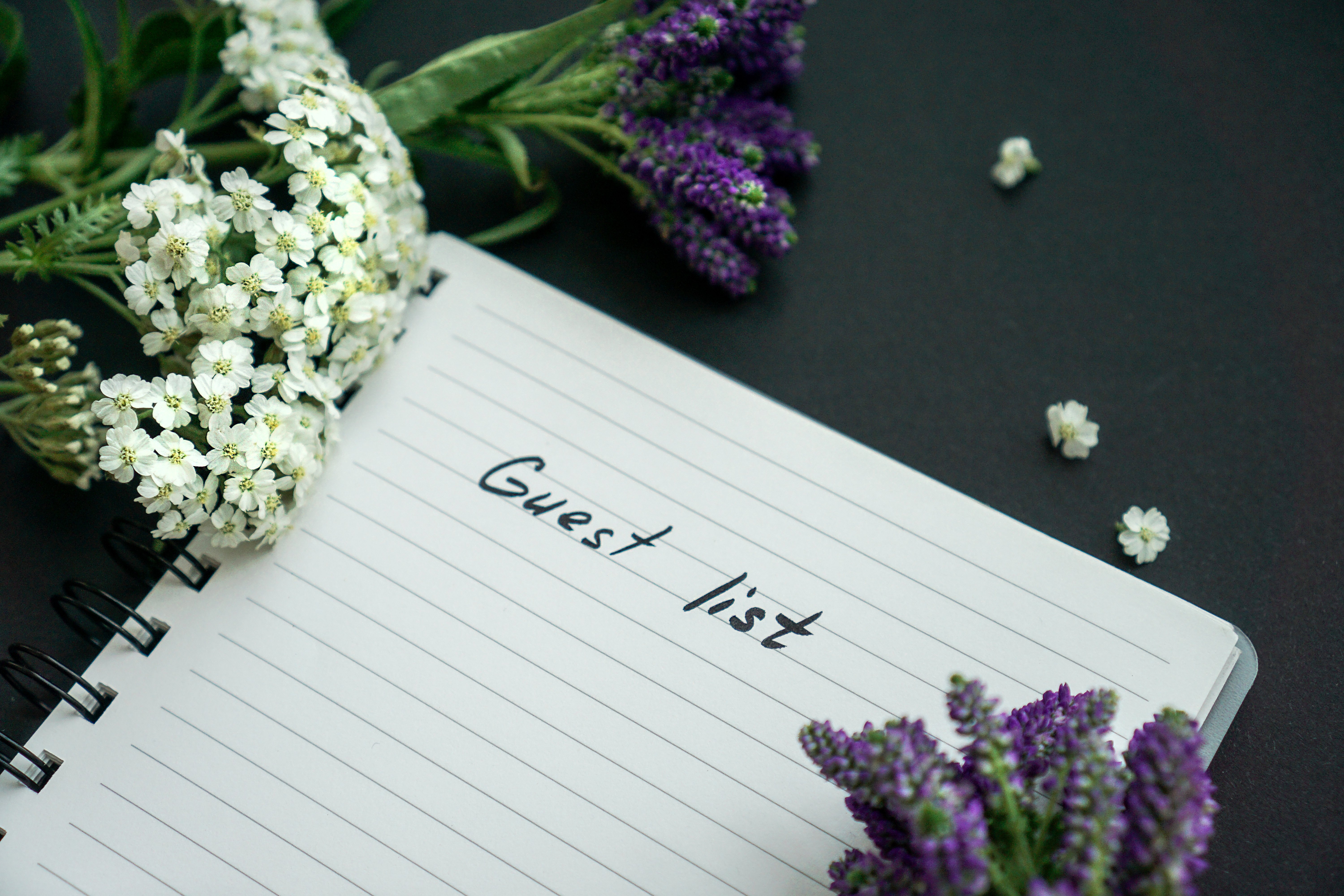 Handwritten text on a white paper | Source: Shutterstock