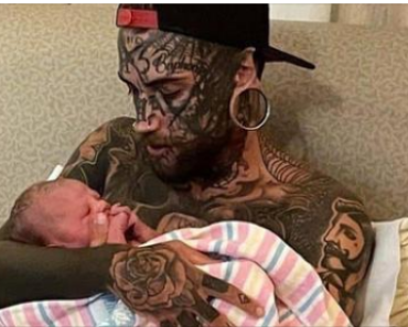 A 24-year-old father, who has several tattoos all over his body, makes the decision to get them erased for his child