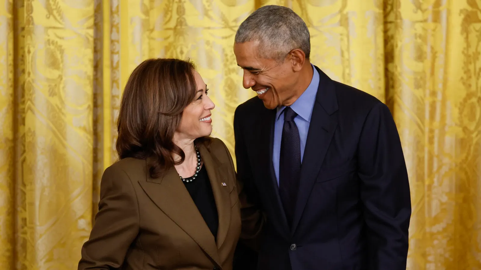 Barack Obama & Kamala Harris