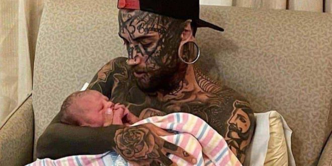 Dad whose body is completely covered in tattoos undergoes transformation for the sake of his daughter