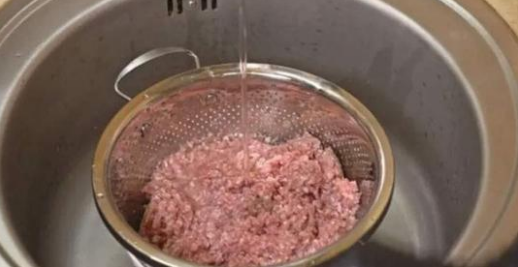 Do You Need to Rinse Ground Beef?