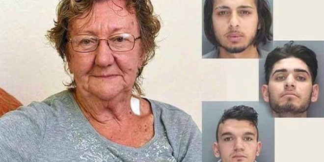 3 men approach a 77-year-old grandmother at an ATM: They immediately realize that they have chosen the wrong person for the robbery