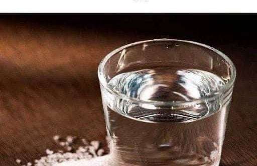 Discover: A Glass of Water, Vinegar, and Salt Can Cleanse Your Home