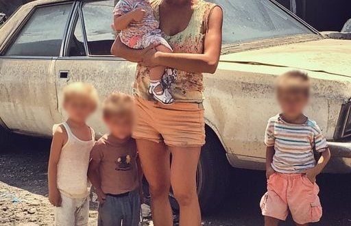 Single Mom of Four Buys Used Car, Owner Tells Her to Look In Trunk When She Gets Home — Story of the Day