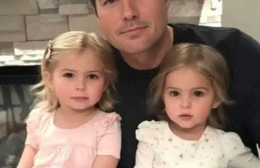 Single dad of two girls wakes up to prepare breakfast for his daughters, finds it already cooked