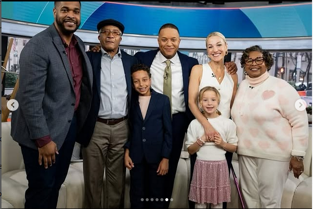 Ryan Melvin, Lawrence, Delano, Craig Melvin, Lindsay Czarniak, Sybil, and Betty Jo, from a post dated January 13, 2025 | Source: Instagram/lindsaycz