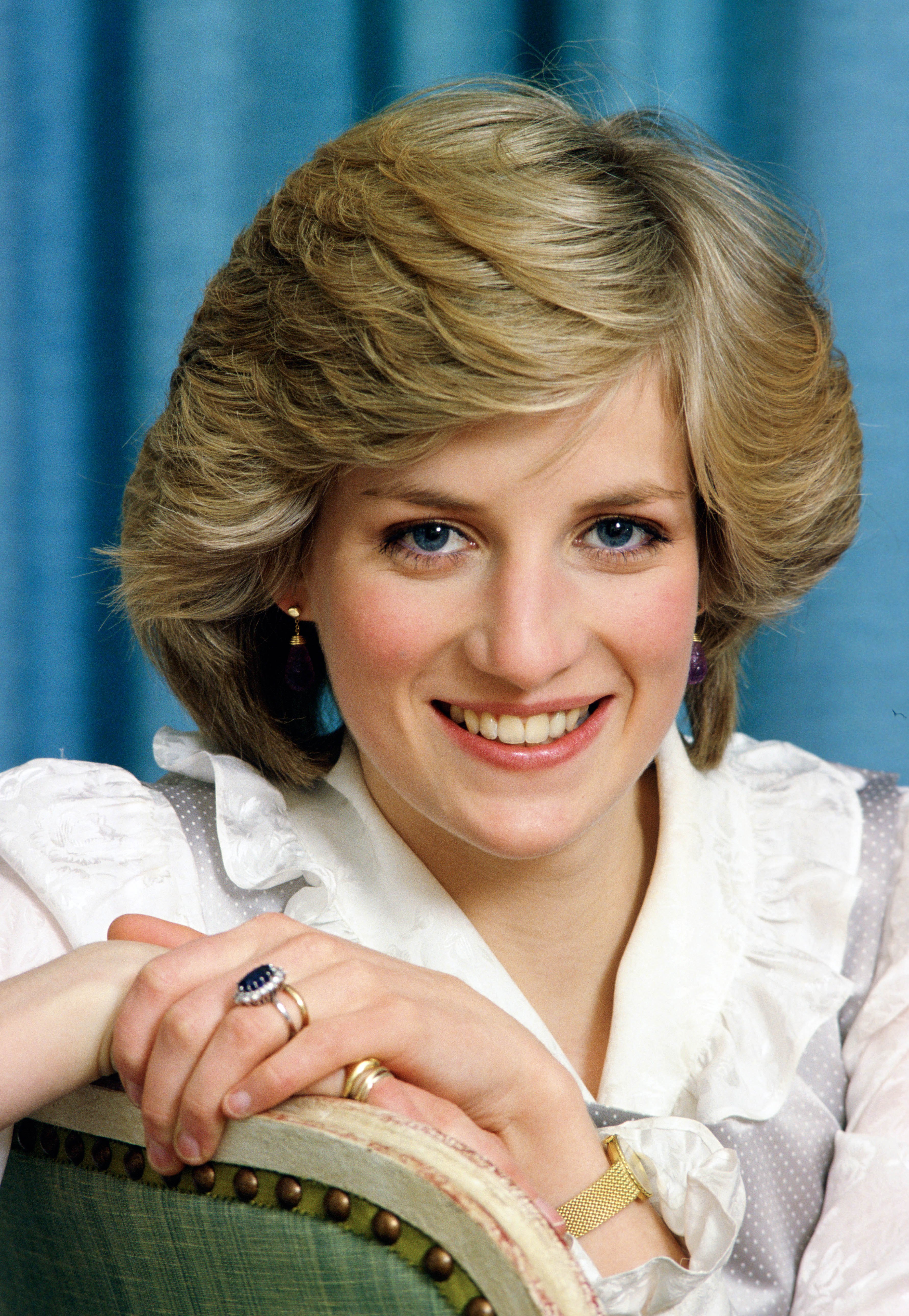 Princess Diana pictured at home on February 1, 1983, in Kensington Palace, England. | Source: Getty Images