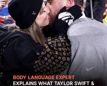 Taylor Swift & Travis Kelce’s Body Language at the Chiefs Game, Explained by an Expert