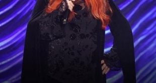 Wynonna Judd, 60, Shows Off Slim Look—Fans Say She’s ‘Lost Too Much Weight’