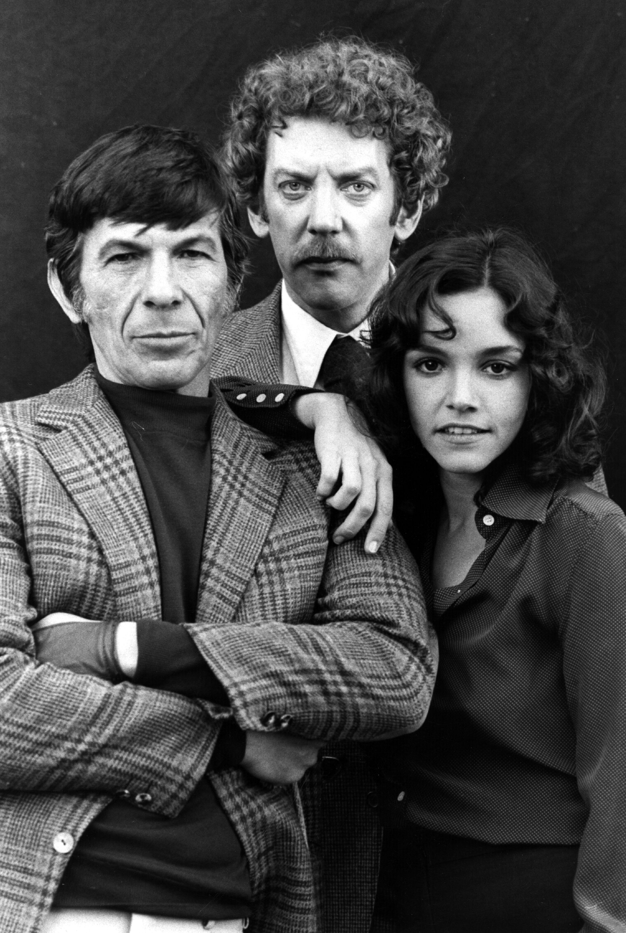 The actress and her "Invasion of the Body Snatchers" co-stars circa 1975. | Source: Getty Images