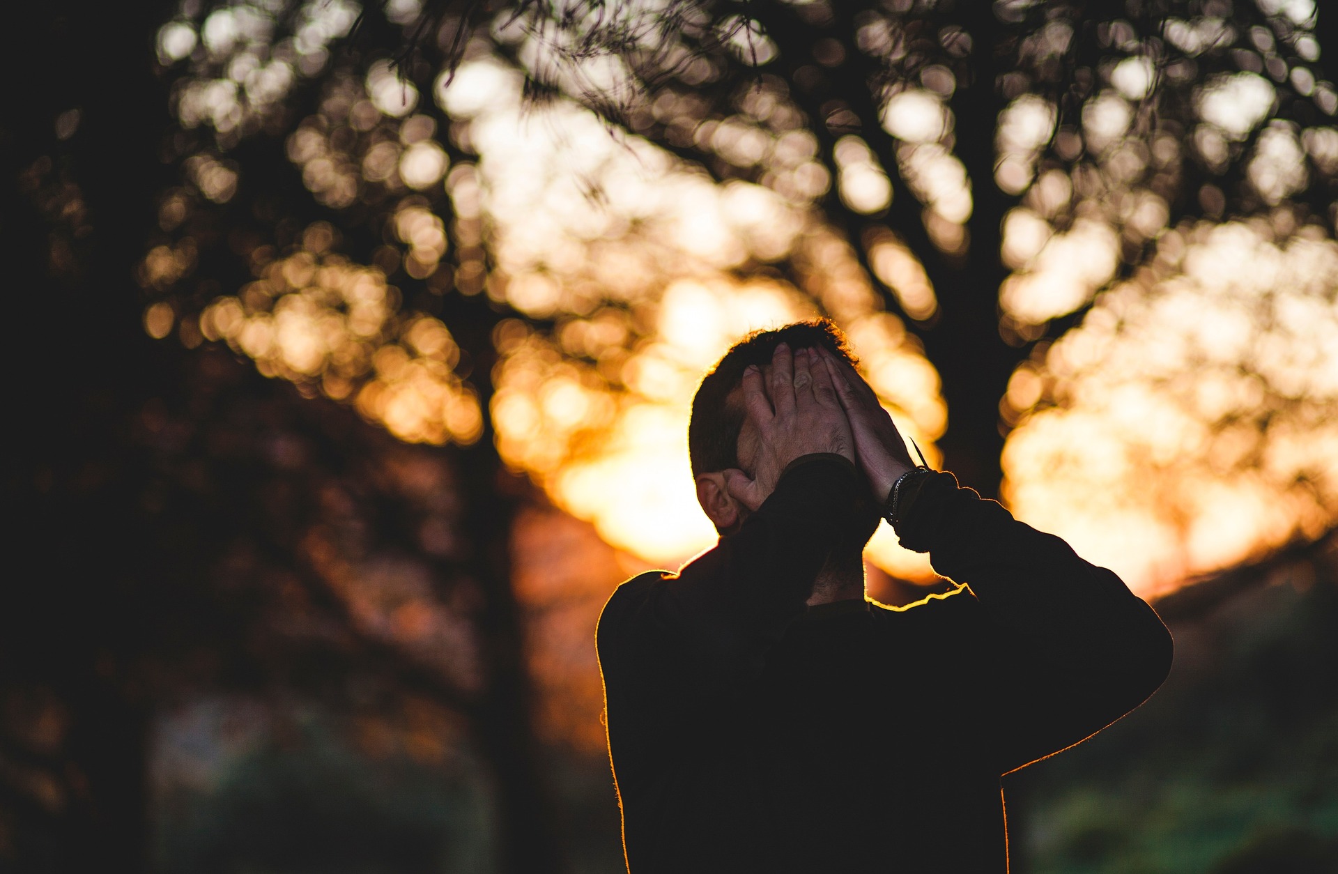 A disheartened young man | Source: Pixabay