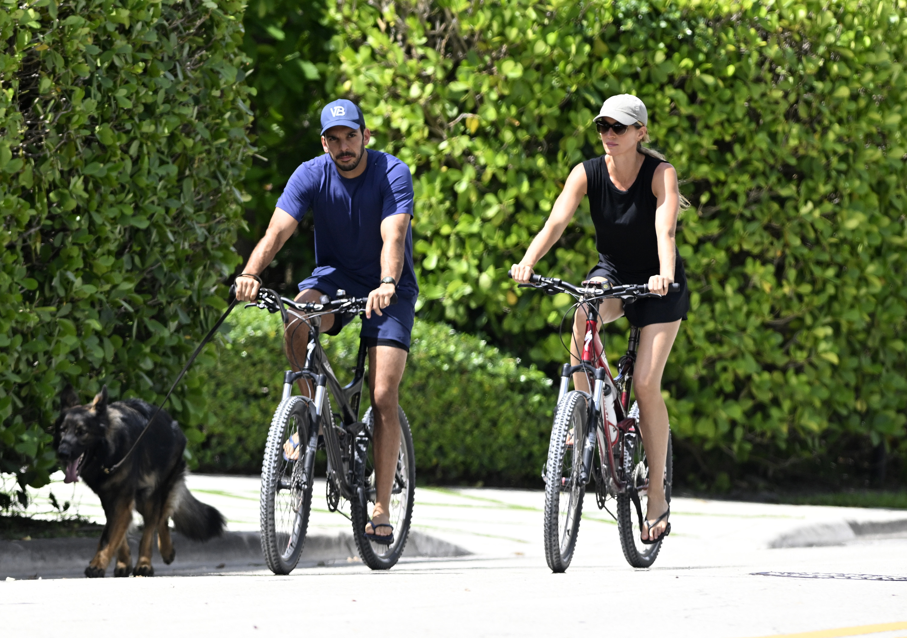 Gisele Bündchen moved on from her divorce with fitness trainer Joaquim Valente. | Source: Getty Images