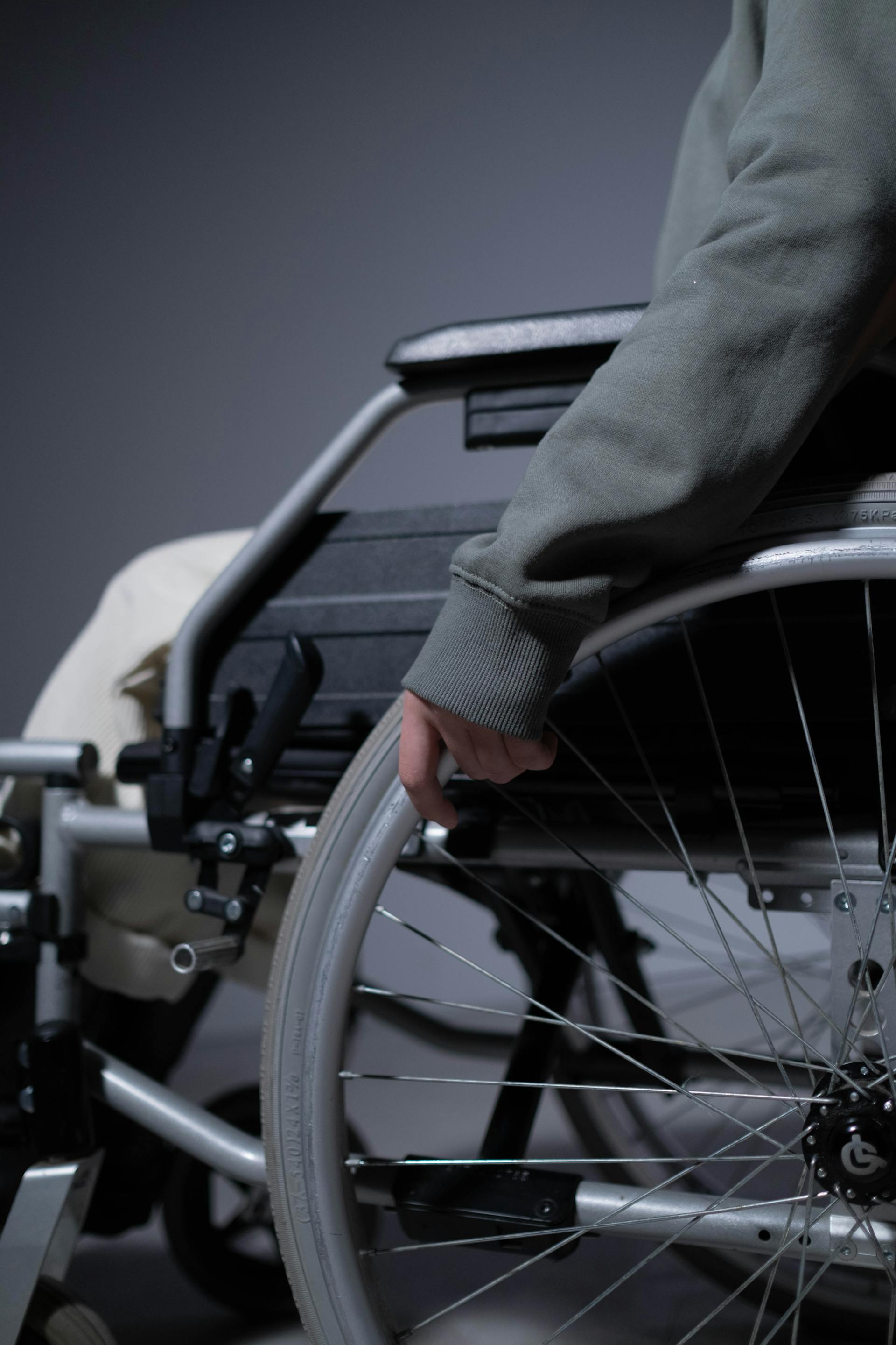 A person in a wheelchair | Source: Pexels