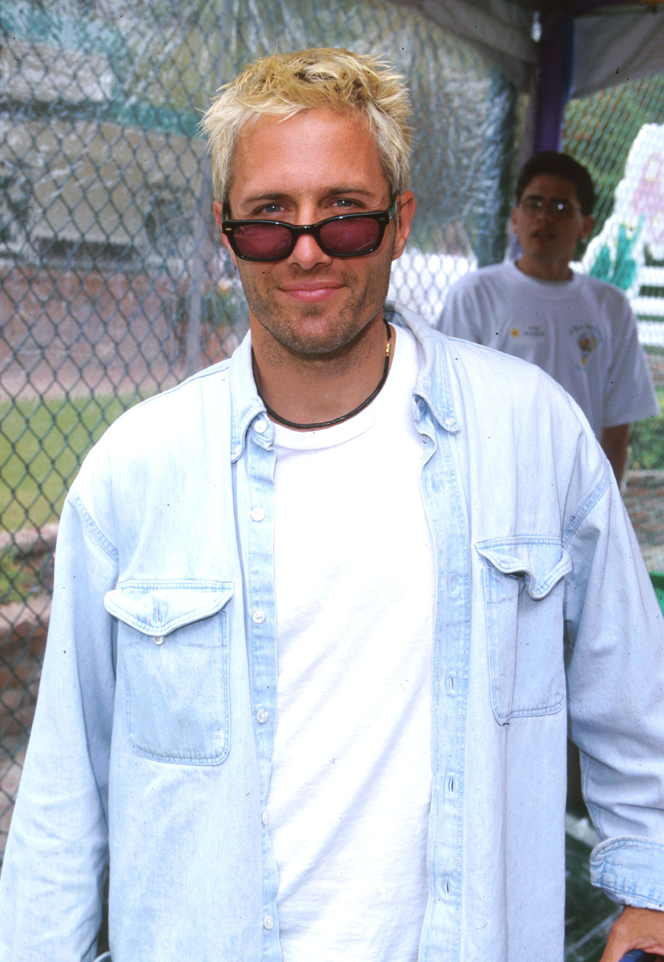 The  actor attends a pediatric AIDS charity event on January 1, 1998 | Source: Getty Images