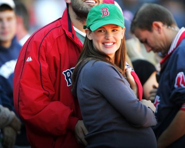 Ben Affleck and His Middle Child Spotted on a Rare Outing at the Aquarium