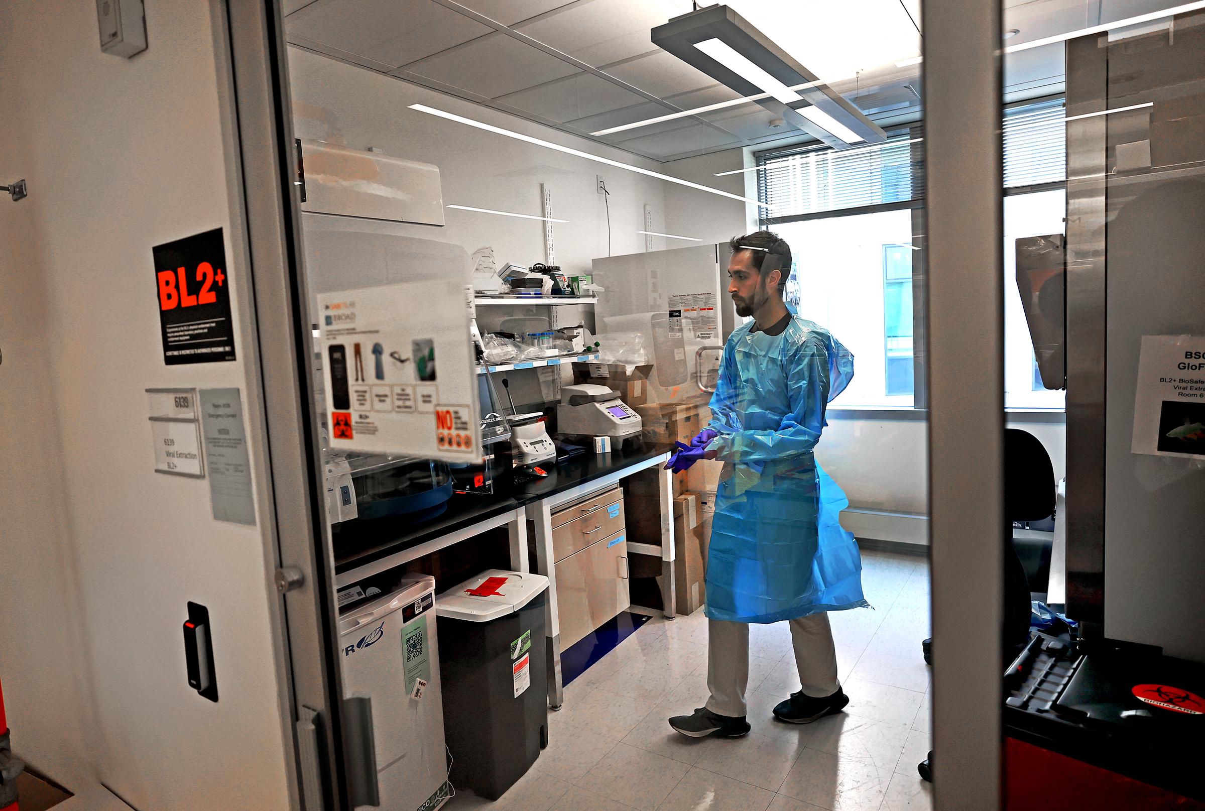 Jon Arizti Sanz, PhD, Postdoctoral Fellow testing purchased milk at area grocery stores for the presence of bird flu, in Cambridge, on May 14, 2024 | Source: Getty Images