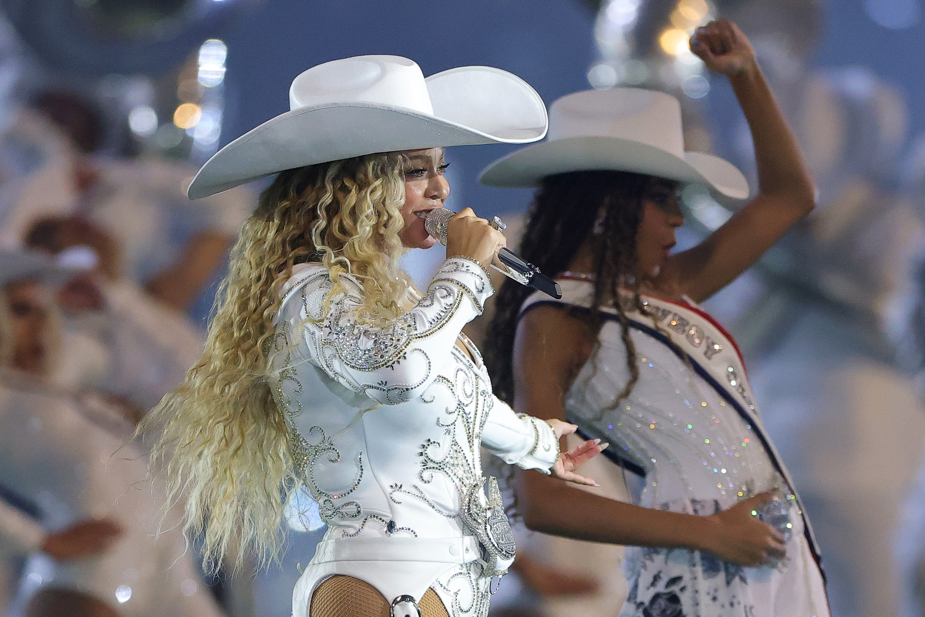 Beyoncé performs with Blue Ivy Carter, during the halftime show for the game between the Baltimore Ravens and the Houston Texans at NRG Stadium in Houston, Texas, on December 25, 2024 | Source: Getty Images