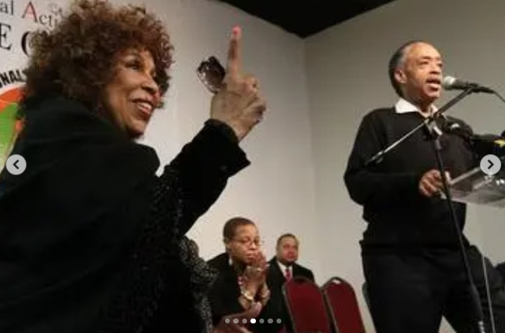 Roberta Flack shows her support during Al Sharpton's speech at a community event, posted on February 24, 2025 | Source: Instagram/real_sharpton